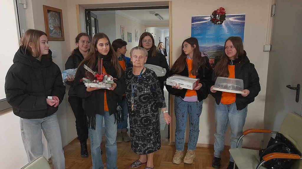Odwiedziny wolontariuszy mieszkańców DPS w Gorlicach