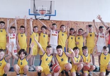 Turniej koszykówki - Junior Basket Krosno U-12
